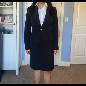 Tahari black blazer set Petite size 2 and size 0 for skirt